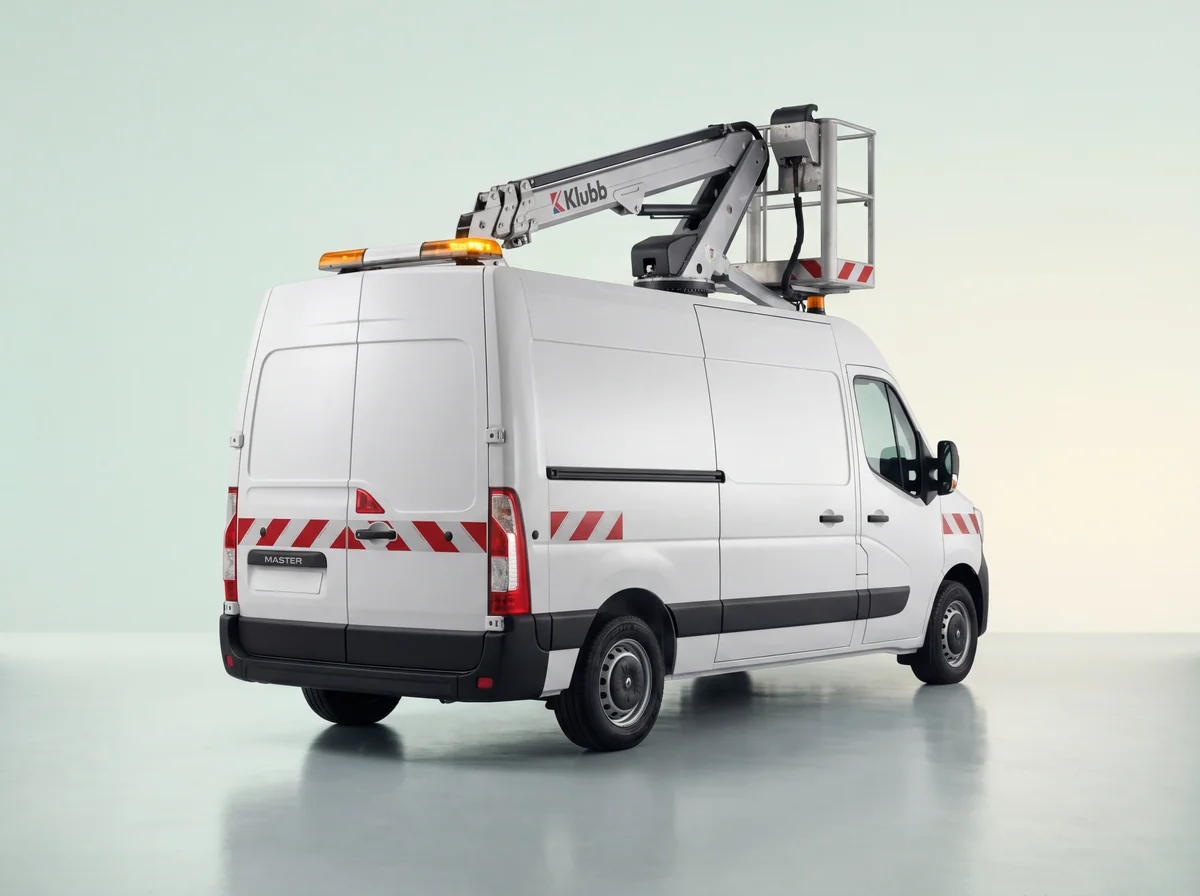 Renault Master nacelle Klubb (réf. EQUANS) — location diesel manuelle